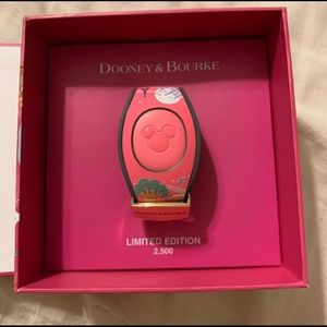 Dooney & Bourke Parks Life Magic Band LE 2500